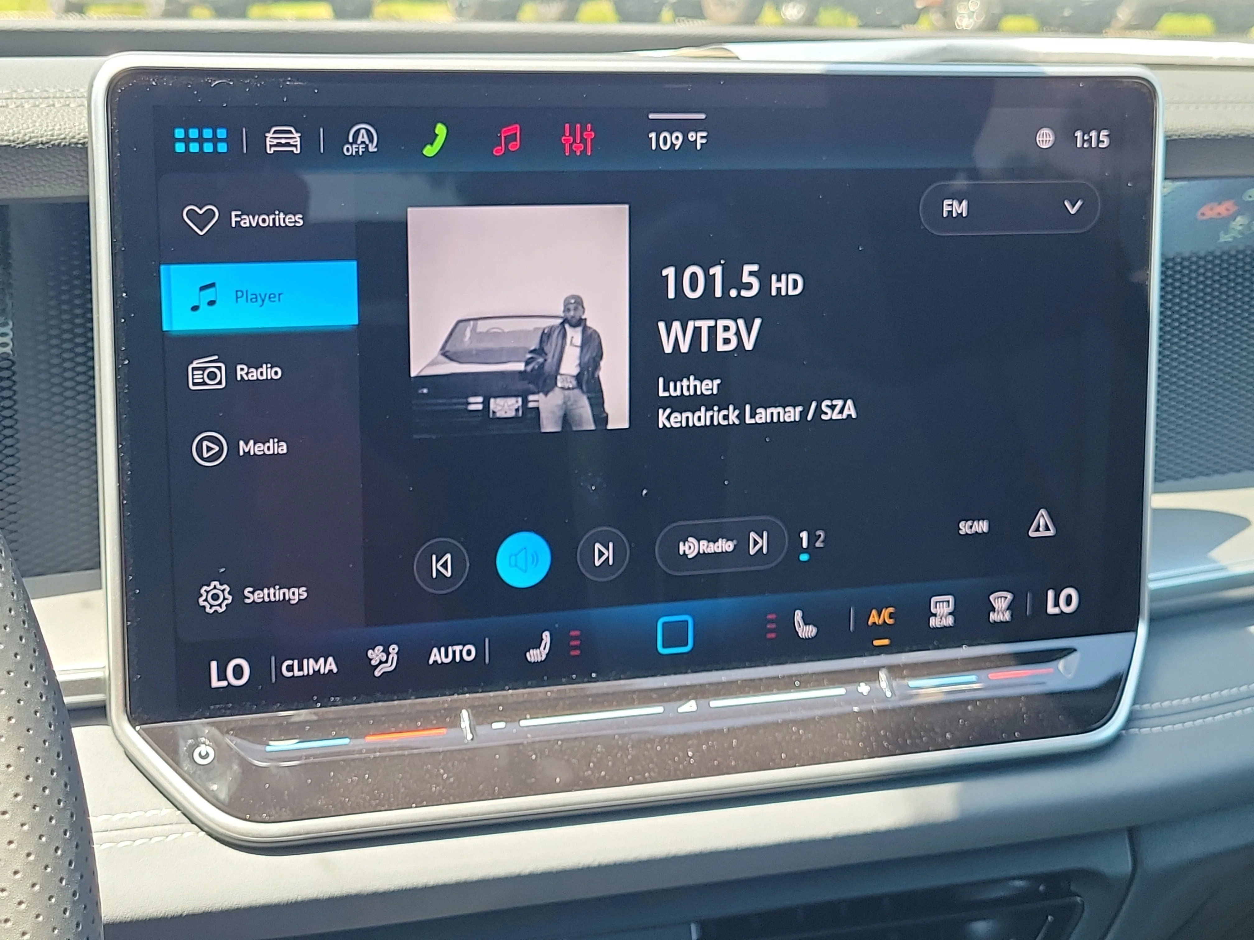 New 2026 Black Volkswagen 2.0T SE R-Line Black image 24