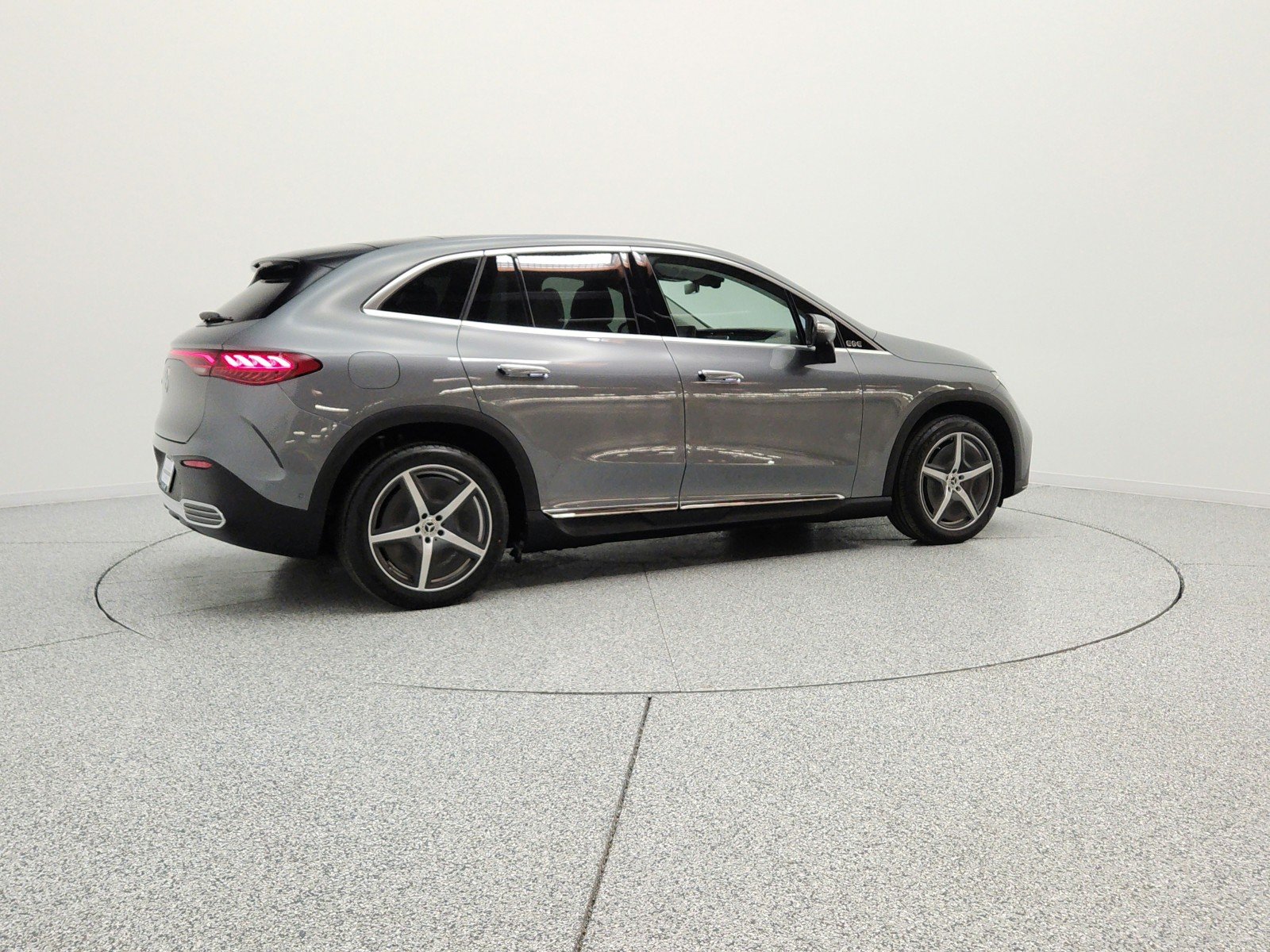 Used 2023 Selenite Grey Metallic Mercedes-Benz EQE 350+ SUV image 5