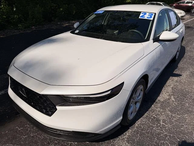 Certified Used 2023 WHITE Honda LX image 7