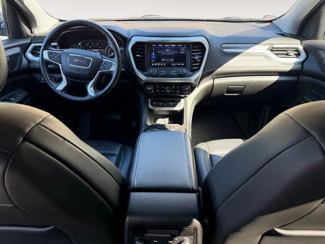 Used 2023  GMC SLT image 10