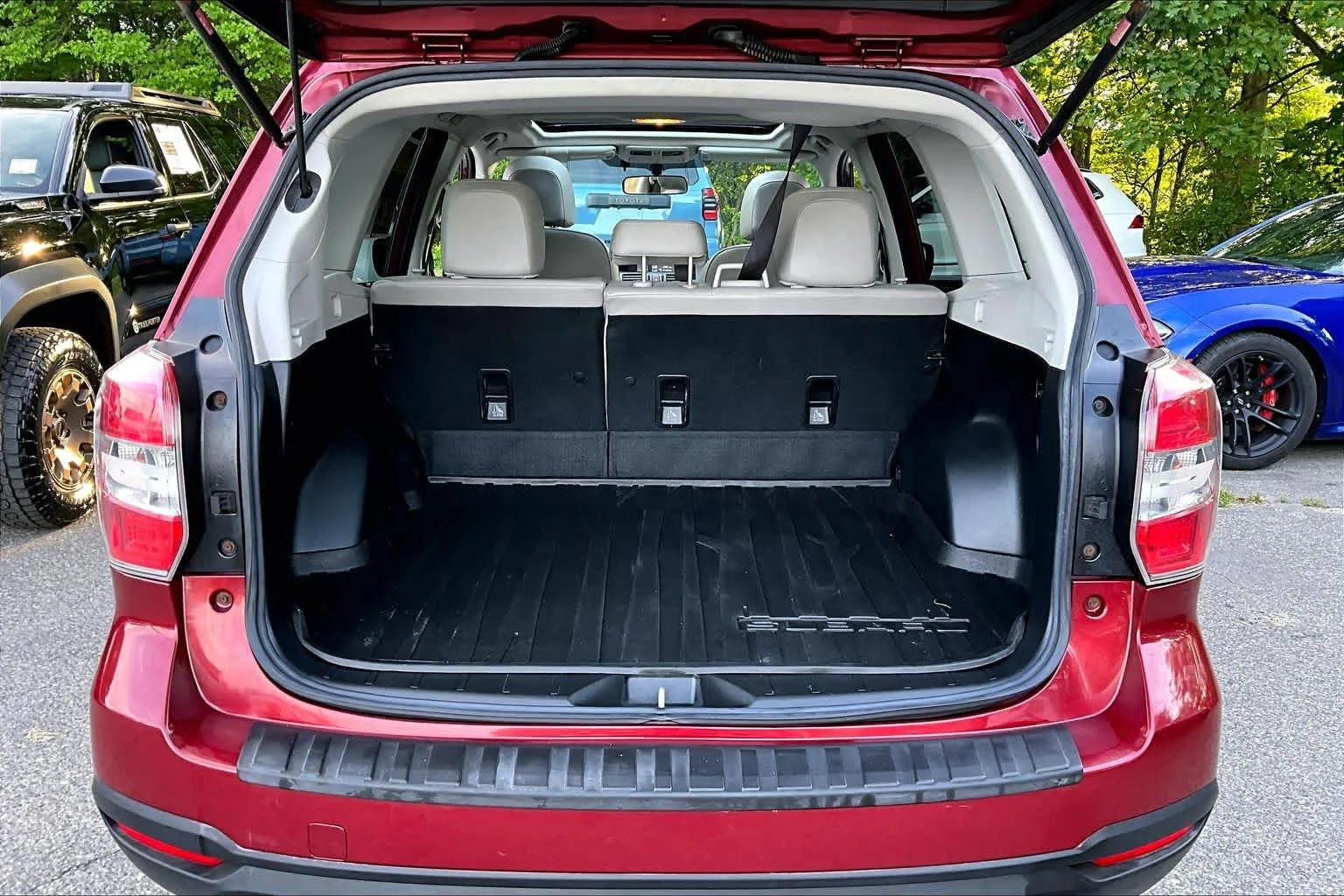 Used 2015 Venetian Red Pearl Subaru 2.5i Limited image 31