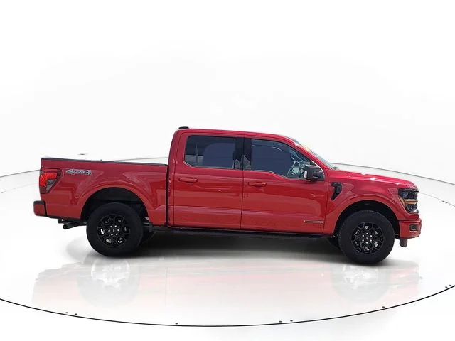 Used 2024 Red Ford XLT image 4
