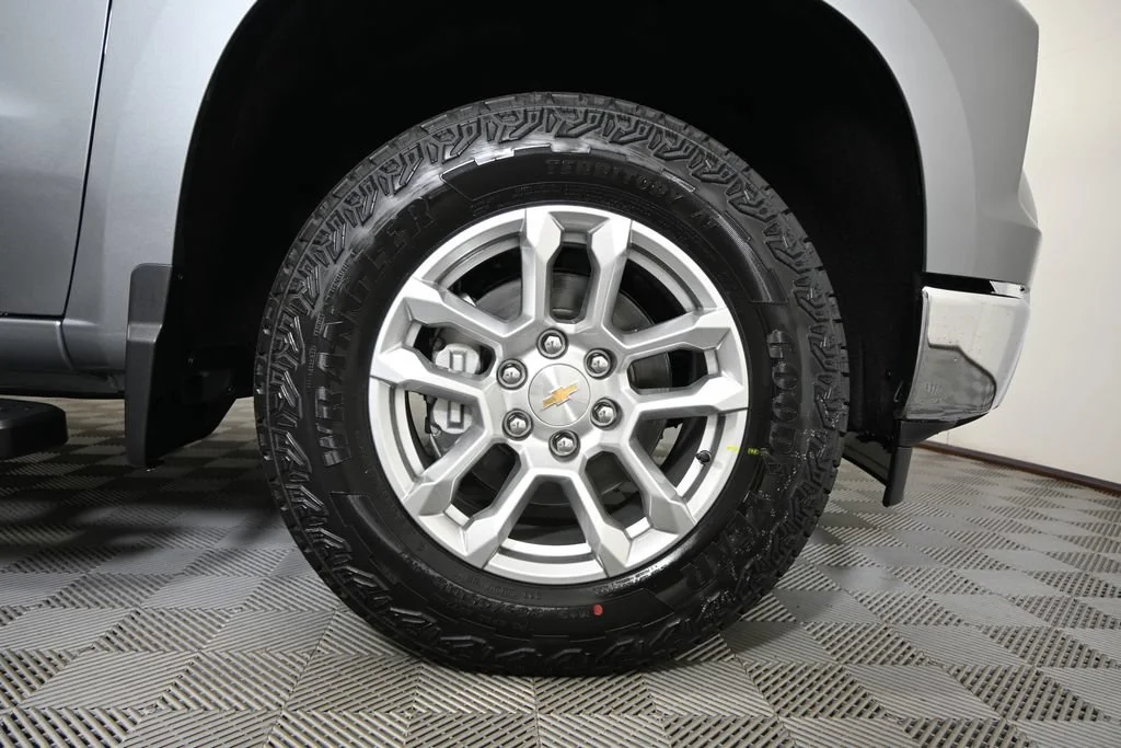 2026 Chevrolet Silverado 1500 LT - Photo 12