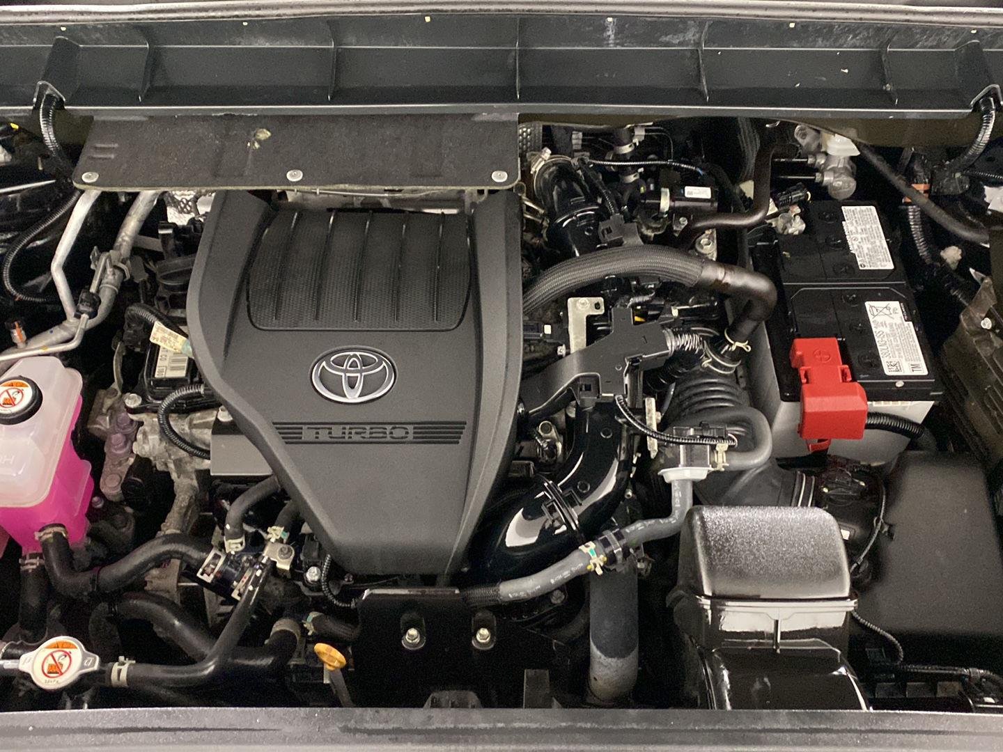Used 2024 Midnight Black Metallic Toyota XLE image 33