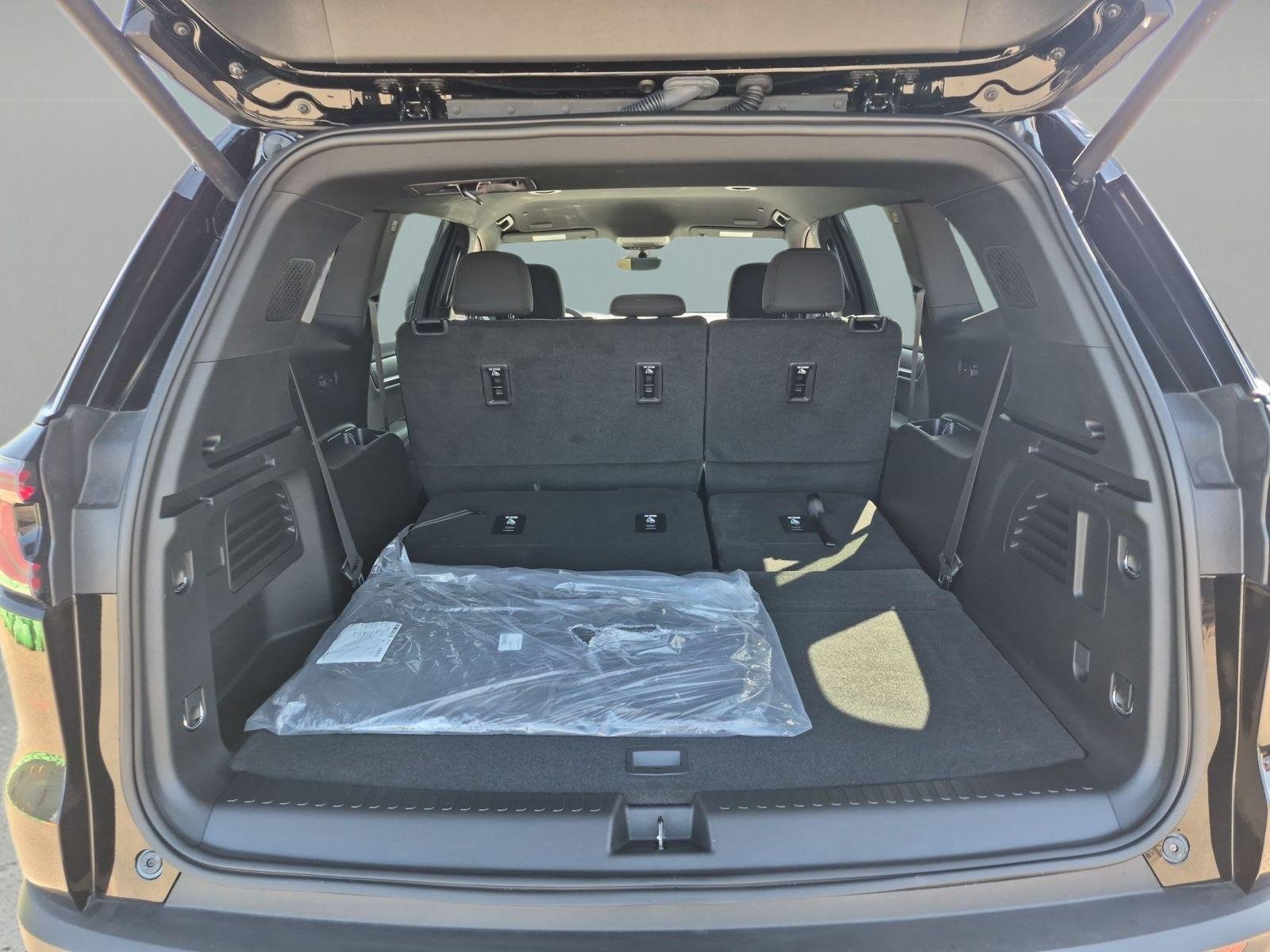 2026 GMC Acadia Elevation - Photo 25