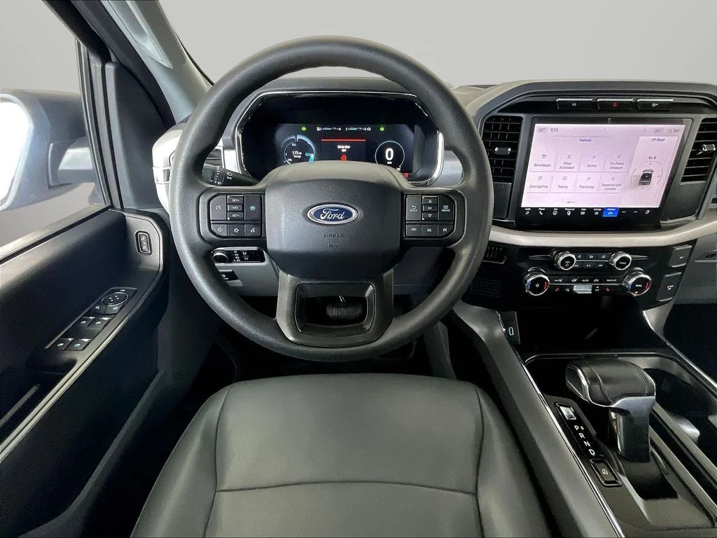 Used 2023 Oxford White Ford Pro image 9