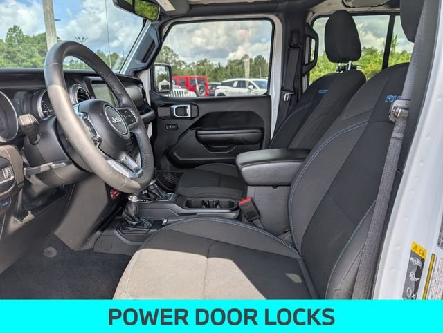 Used 2023 White Jeep Rubicon 4xe image 15
