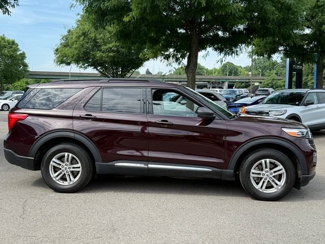 Used 2023 Red Ford XLT image 4