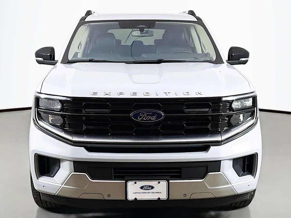 Used 2025 Space Silver Ford Platinum image 16