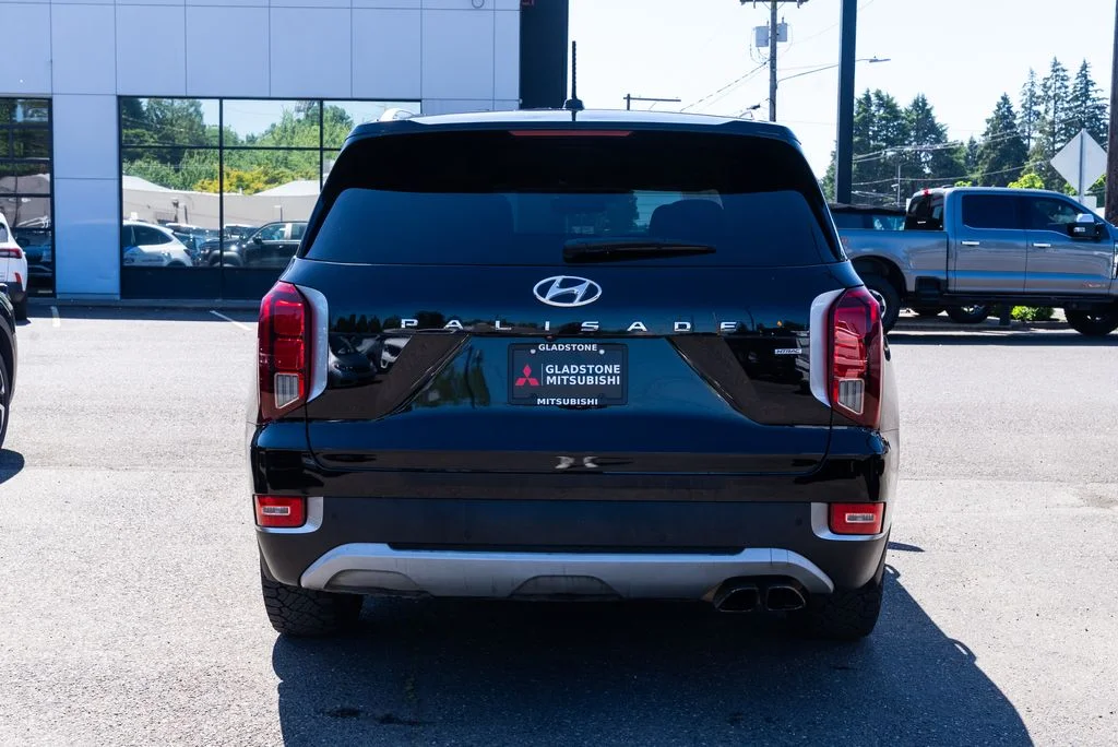 Used 2021 Black Hyundai SEL image 5