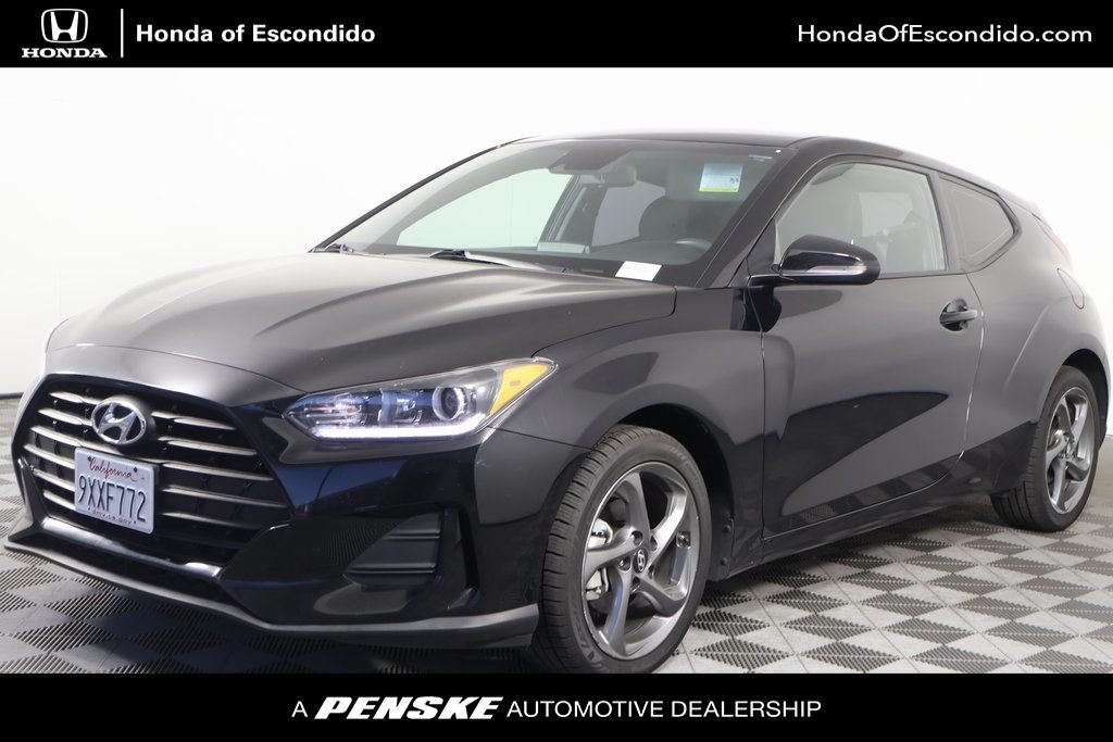 2020 Hyundai Veloster's photo