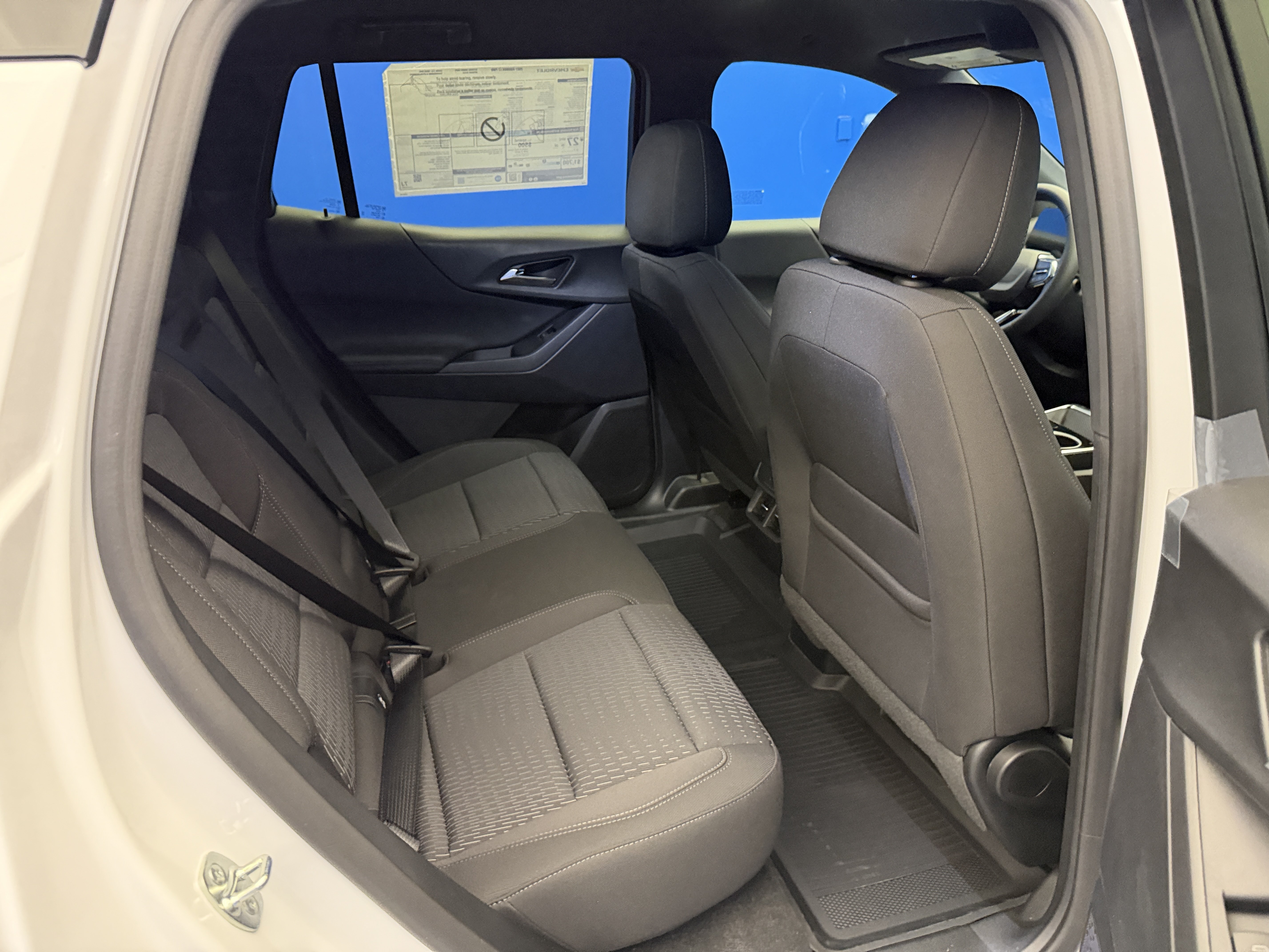 2027 Chevrolet Equinox LT - Photo 26