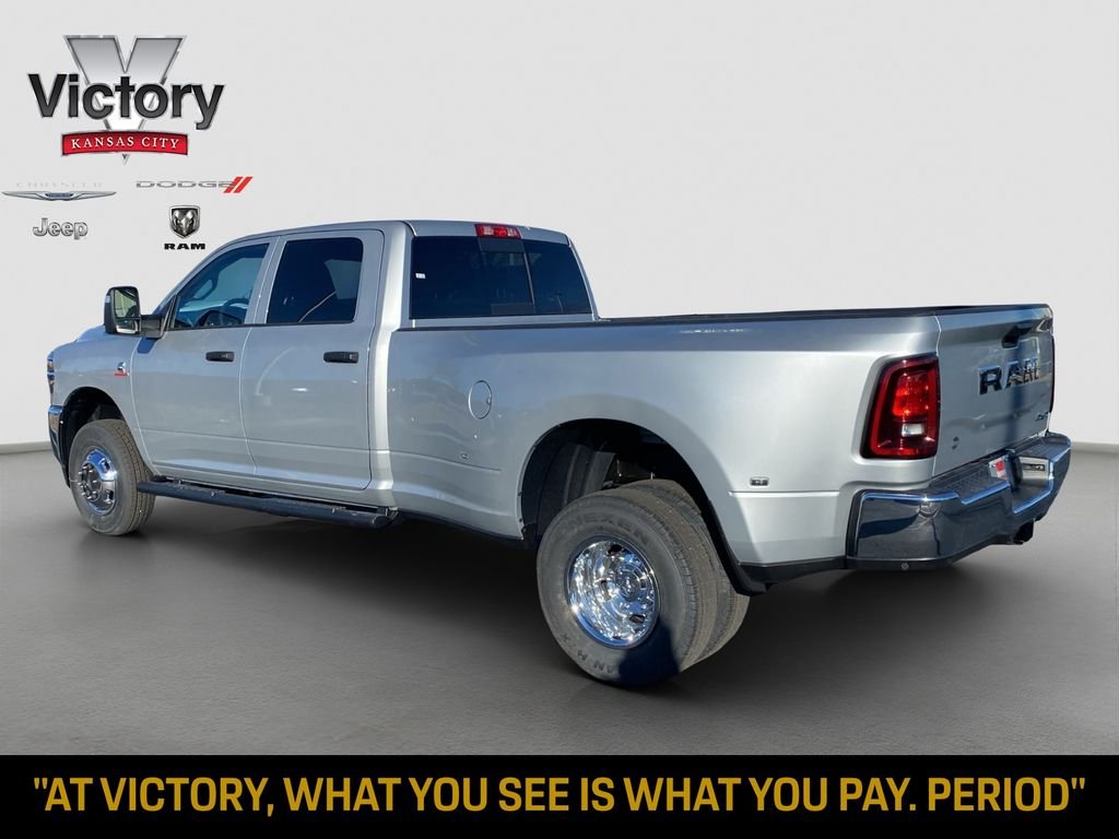 New 2026 Silver-Zynith Exterior Paint RAM Tradesman image 5