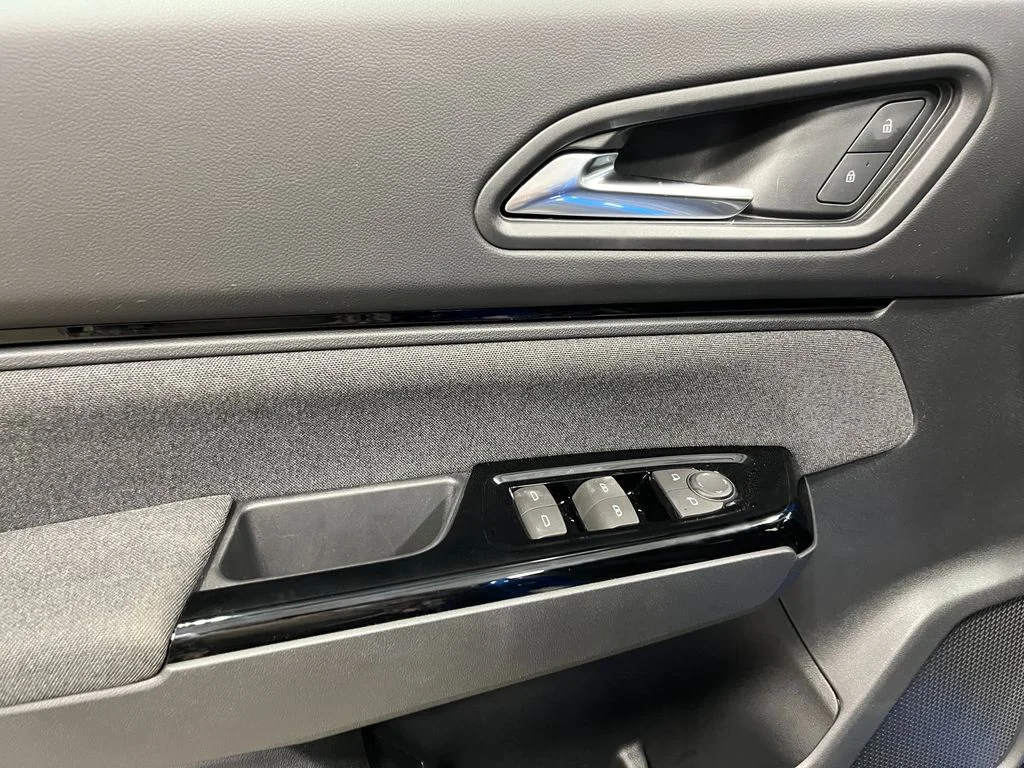 New 2026 Pacific Blue Metallic Honda EX image 14
