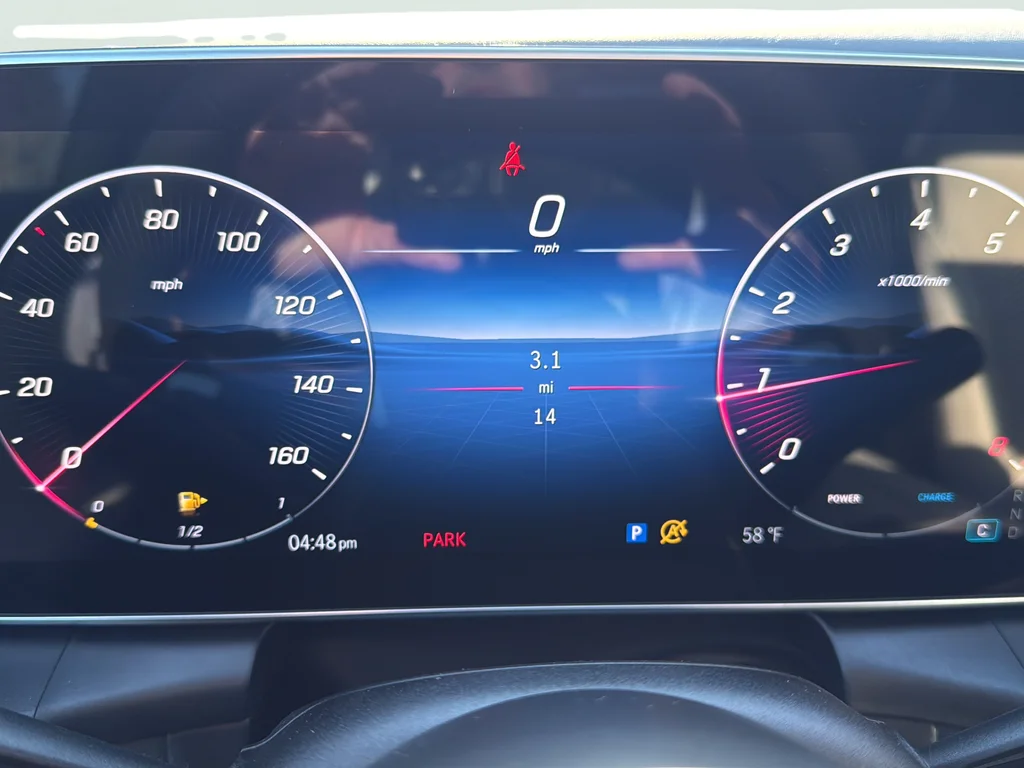 New 2026 Graphite Grey Metallic Mercedes-Benz GLC 300 image 12