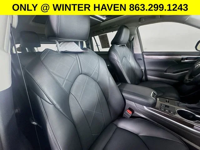 Used 2026  Toyota Platinum image 31