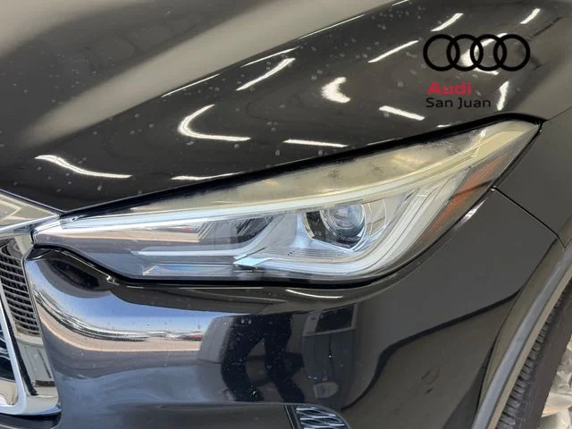 Used 2019 Black INFINITI LUXE image 4