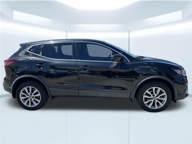 Used 2020 Black Nissan S image 5