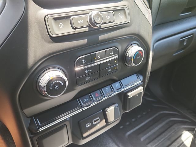 Used 2022 White Chevrolet Work Truck image 27
