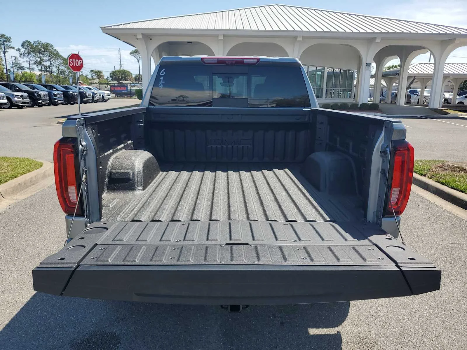 New 2026 Sterling Metallic GMC AT4 image 5