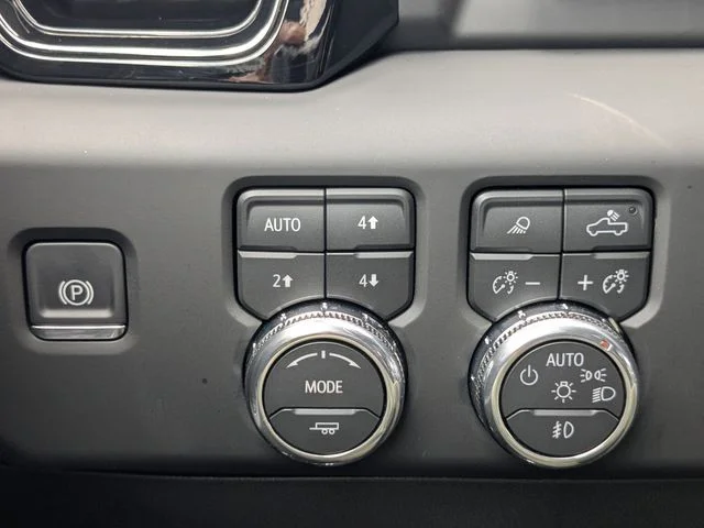 Used 2026 Silver GMC AT4 image 23