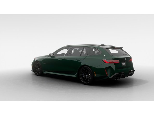 2027 BMW M5 photo 2