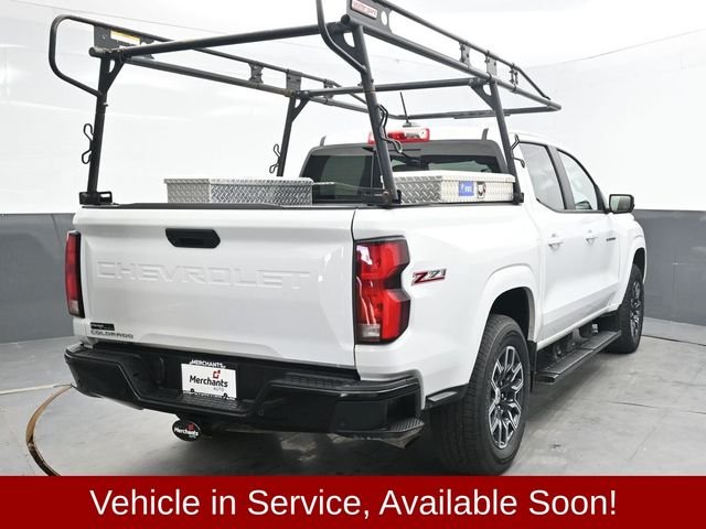 Used 2024 White Chevrolet Z71 image 7