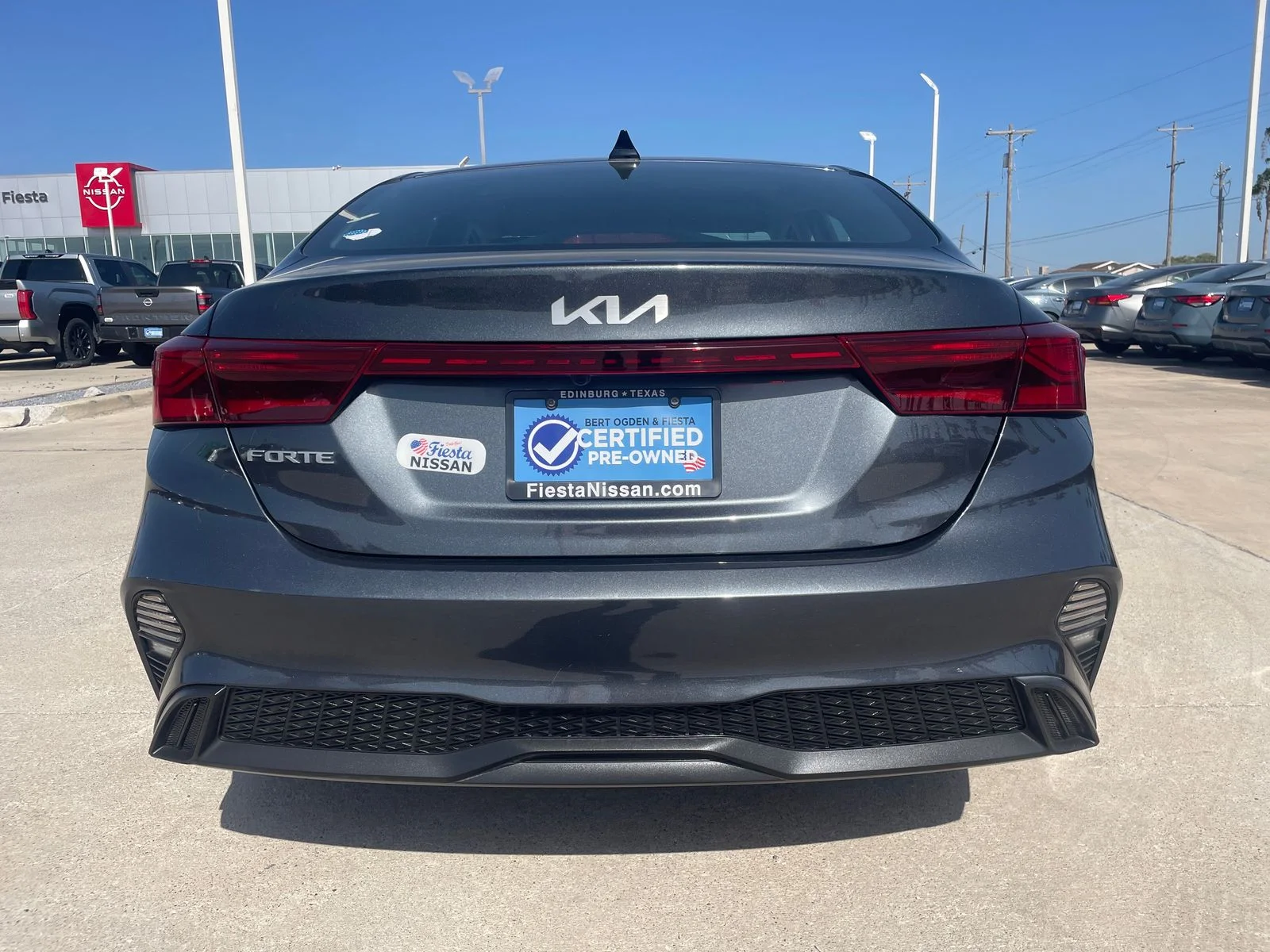 Used 2024 Gray Kia LXS image 4