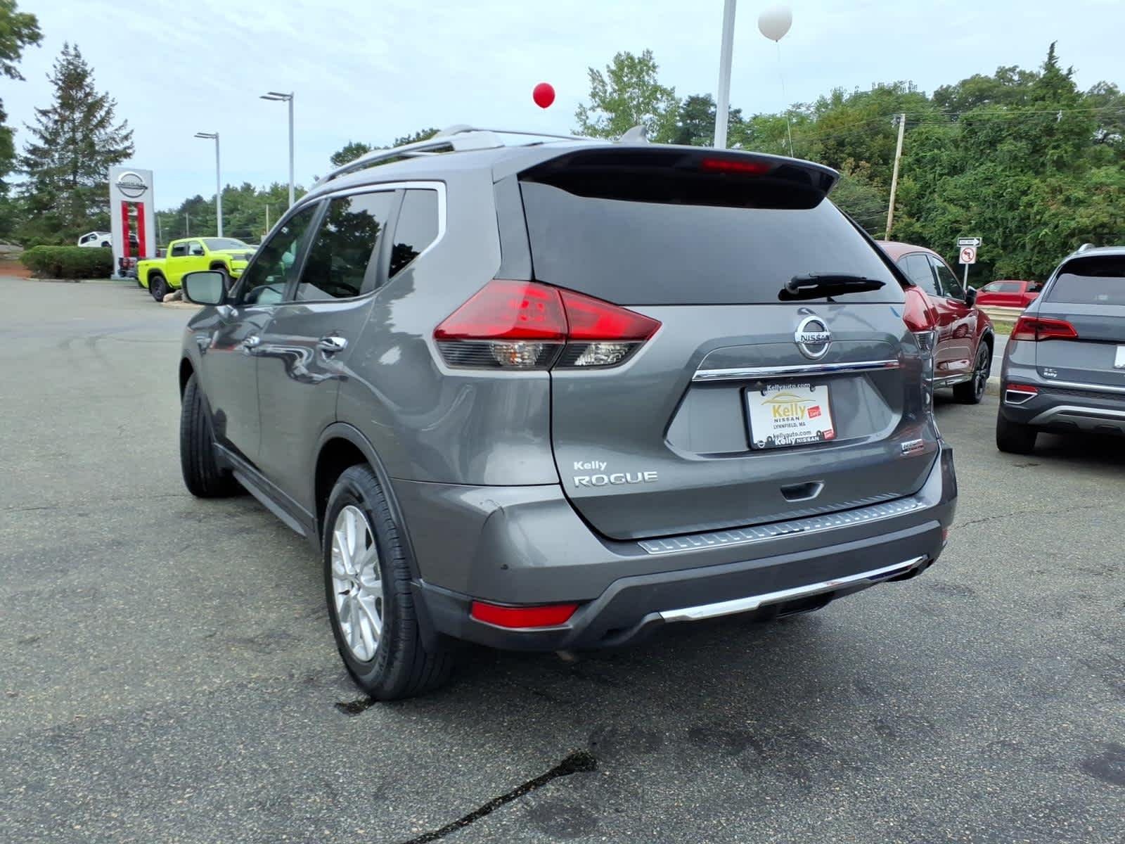 Certified Used 2020 Gun Metallic Nissan S image 7