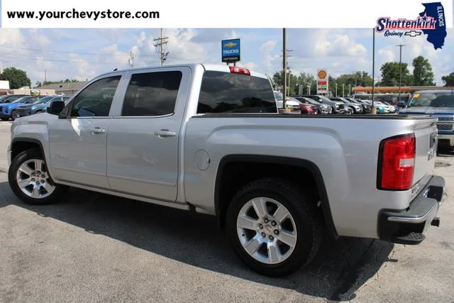 Used 2017 Silver GMC SLE image 3