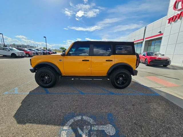 Used 2022 Orange Metallic Ford Wildtrak image 9