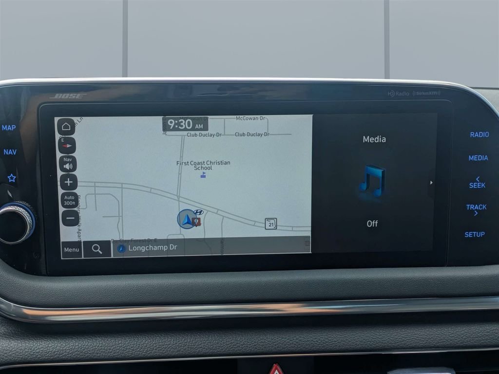 Used 2022 Gray Hyundai SEL Plus image 22
