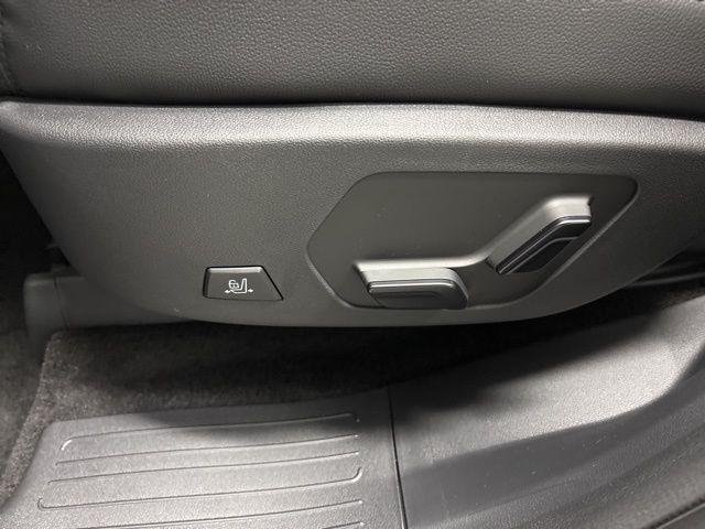 New 2026 Silver Hyundai Limited image 27