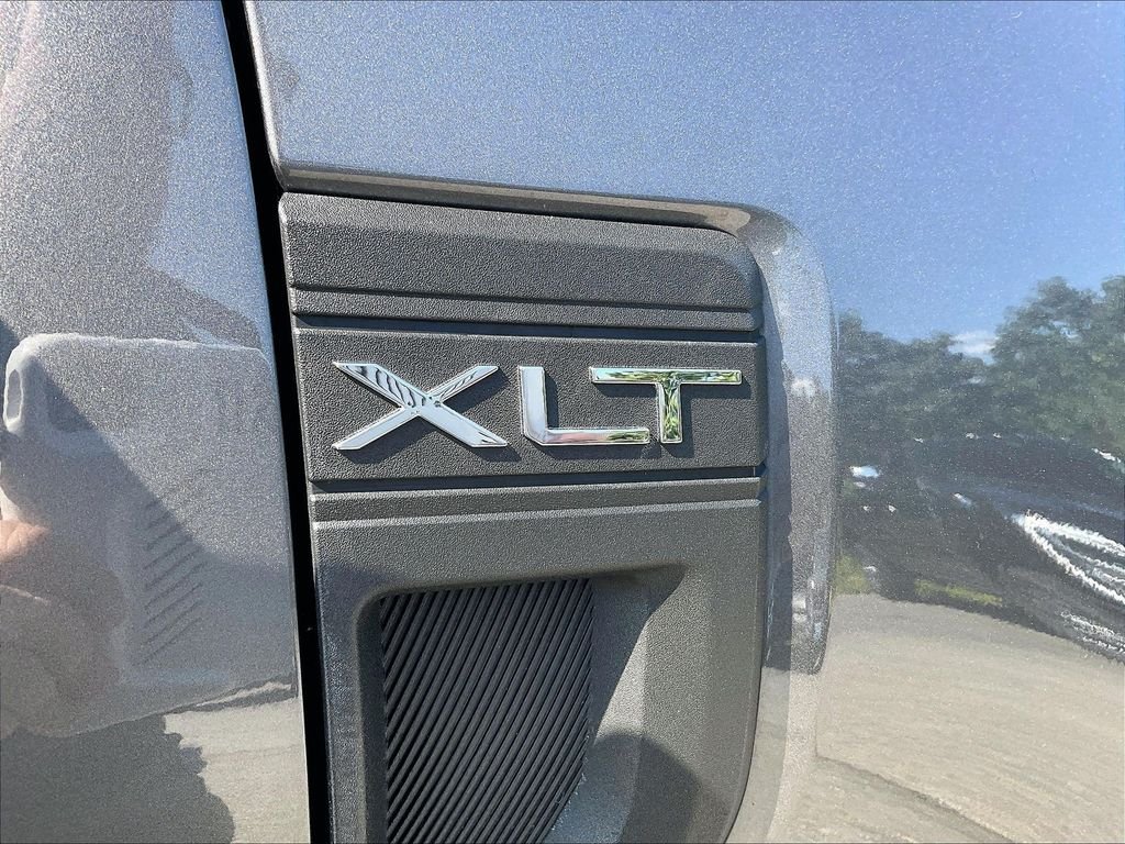 Used 2022 Carbonized Gray Metallic Ford XLT image 27
