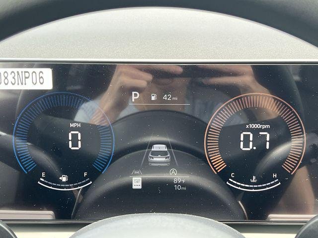New 2026 Gray Hyundai SEL FWD image 22