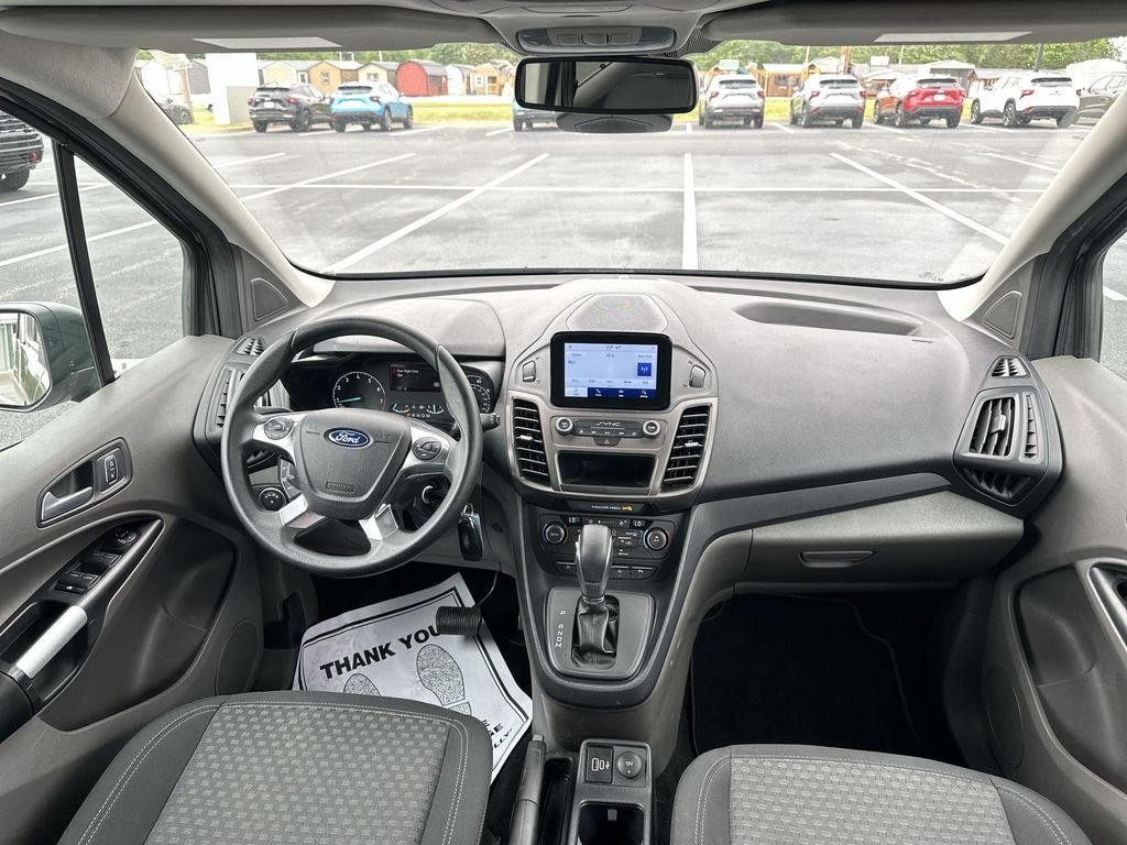 Used 2023 Gray Ford XLT image 10
