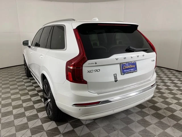 Certified Used 2025 White Volvo T8 AWD PLUS MANAGER SPECIAL image 9
