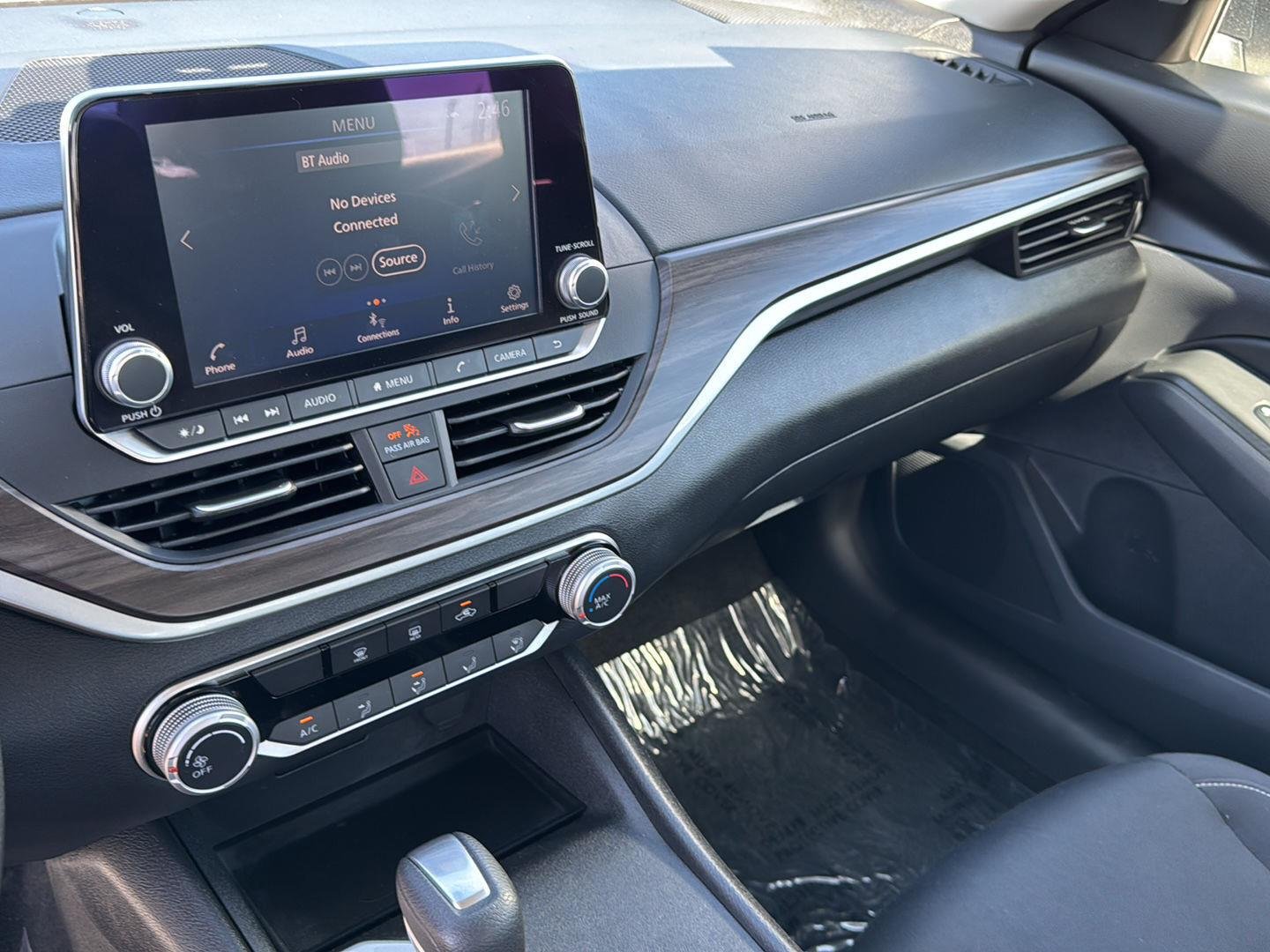 2025 Nissan Altima SV - Photo 34