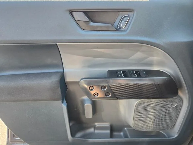 Used 2025 Gray Ford XL image 34