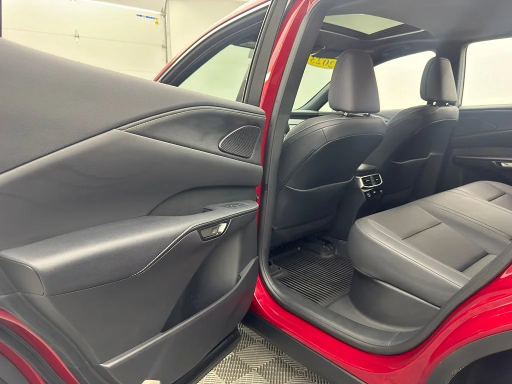 Used 2023 Red Lexus RX 350 image 33