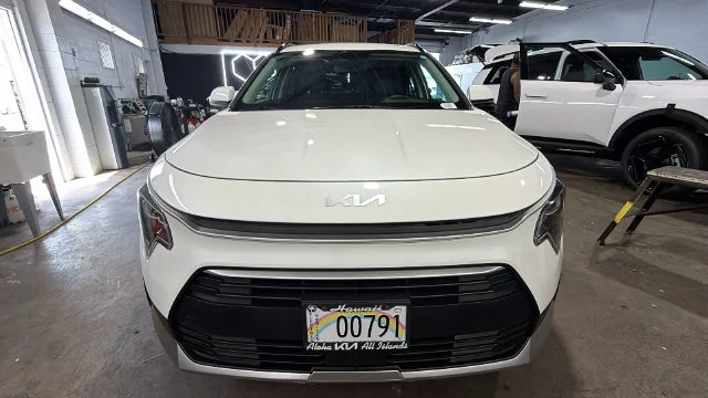 Certified Used 2025 White Kia EX image 8
