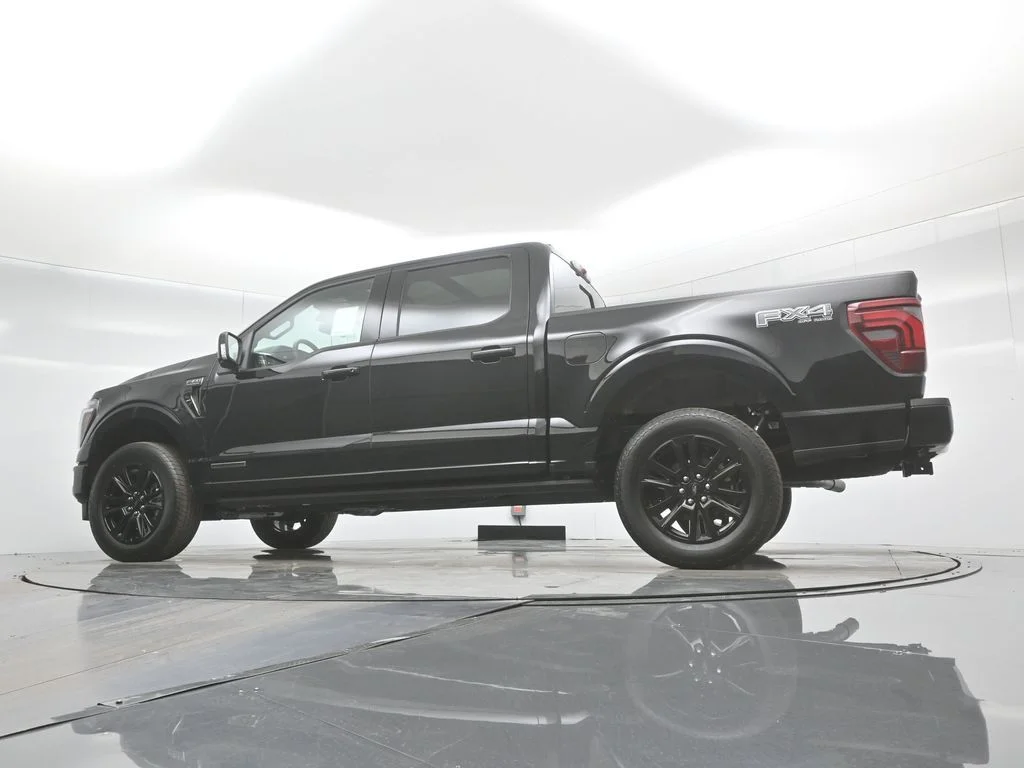 New 2025 Agate Black Metallic Ford Platinum image 51