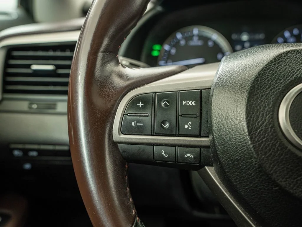 Used 2017 Mica Lexus 350 image 19