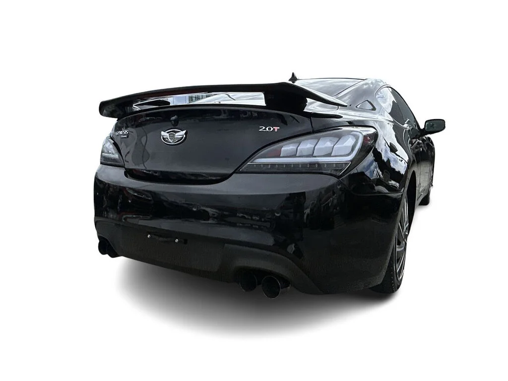 Used 2014  Hyundai 2.0T Premium 6sp Dilawri Certified   Local BC   Re image 13