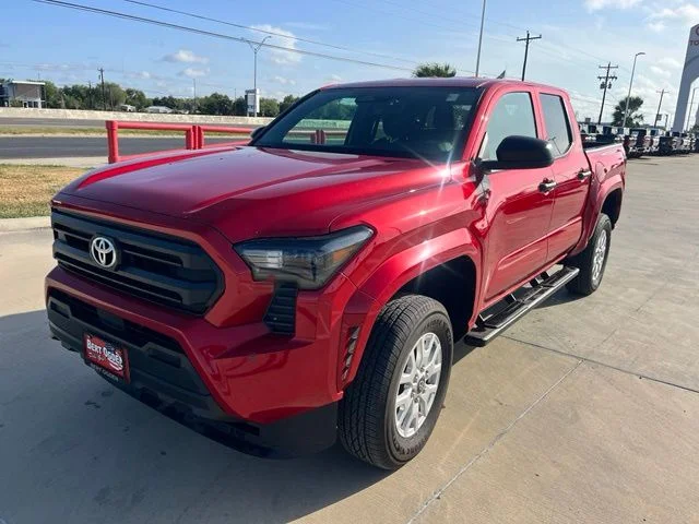 Used 2025 Red Toyota SR image 3