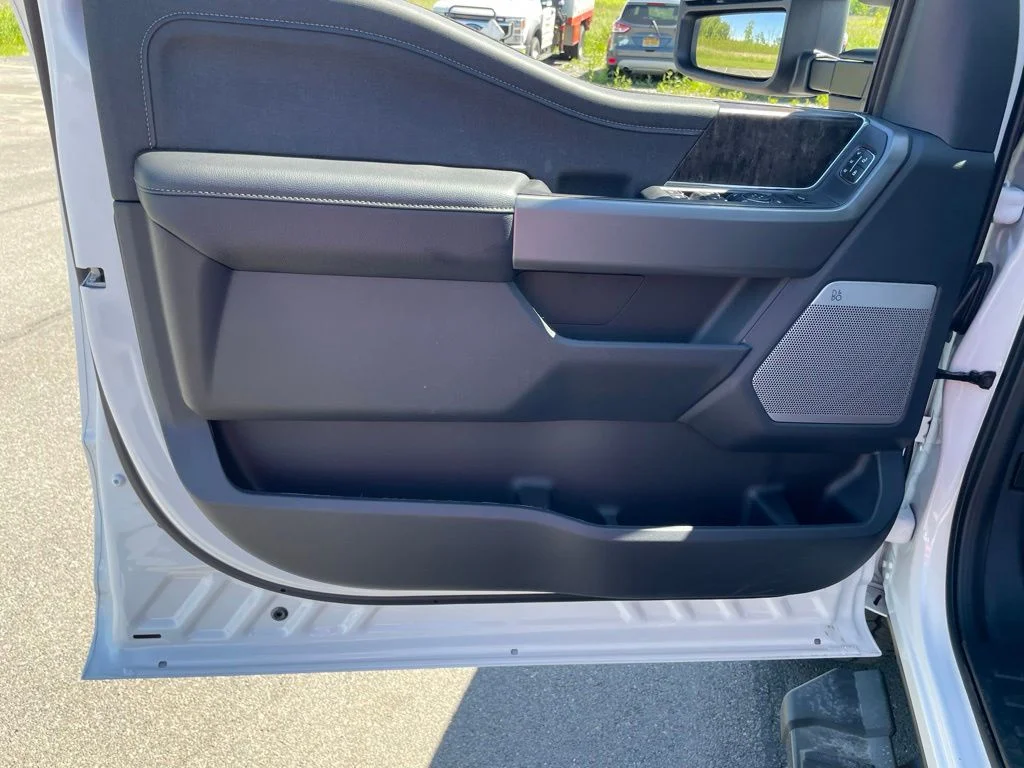New 2026 Star White Metallic Tri-Coat Ford F-350® Lariat® image 14
