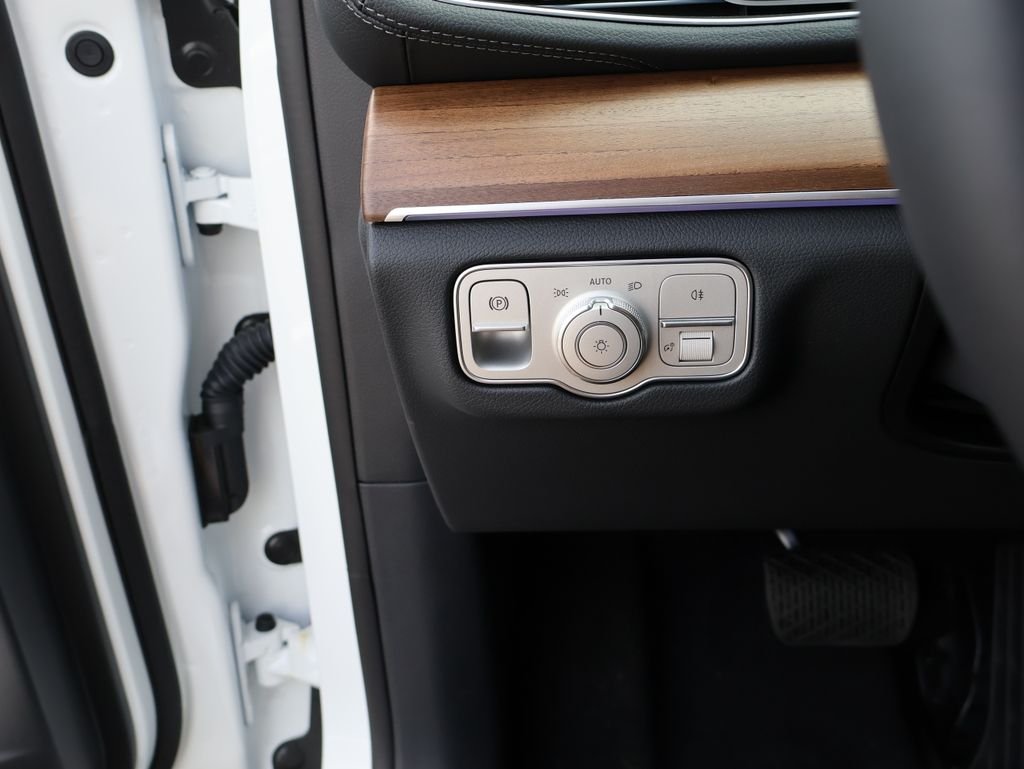 New 2026 Polar White Mercedes-Benz GLE 350 image 35