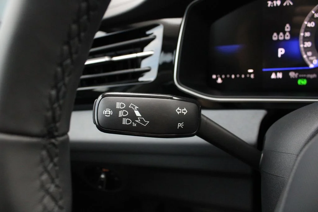 New 2027 Gray Volkswagen 1.5T SE image 12