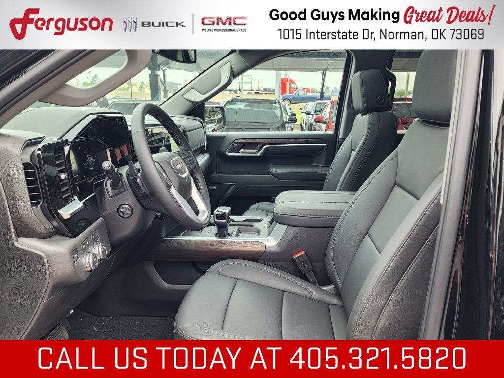 2026 GMC Sierra 1500 SLT - Photo 17