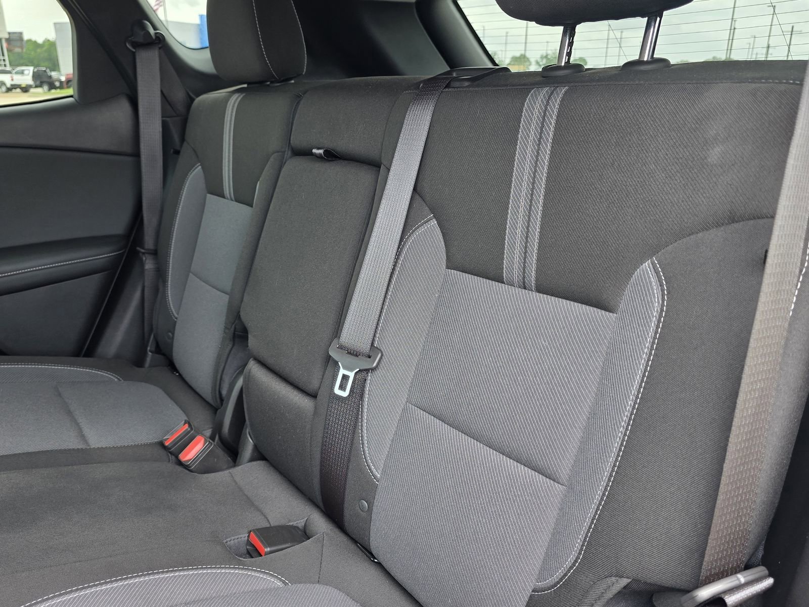 Used 2024 Summit White Chevrolet 2LT image 29